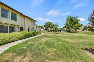 Photo #2: 226055534 Listing 
