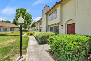 Photo #3: 226055534 Listing 