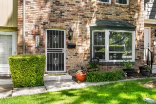 Photo #2: 226055946 Listing 
