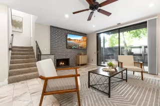 Photo #4: 226056054 Listing 