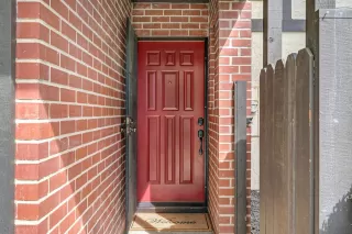 Photo #3: 226056210 Listing 