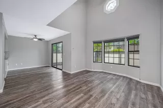 Photo #6: 226056210 Listing 