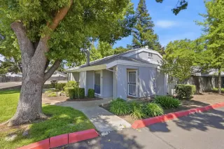 Photo #2: 226056325 Listing 