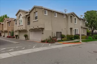 More Details about MLS # 226056647 : 850 SIERRA VIEW CIR #1