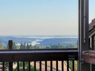 Browse active condo listings in SOUTHRIDGE