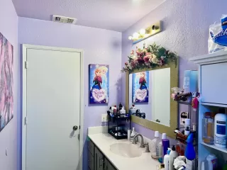 Photo #4: 226058651 Listing 