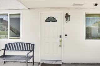 Photo #1: 226058705 Listing 
