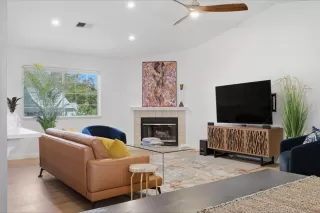 Photo #5: 226059500 Listing