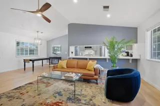 Photo #6: 226059500 Listing