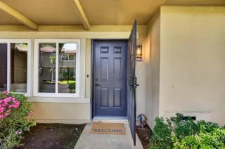 Photo #1: 226059588 Listing 