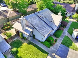 Photo #2: 226059830 Listing