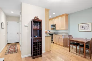 Photo #6: 226059995 Listing 