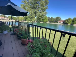 Photo #2: 226060077 Listing