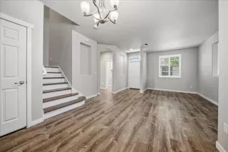 Photo #2: 226060446 Listing 