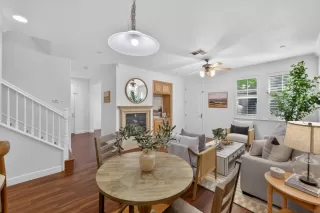 Photo #4: 226060835 Listing 