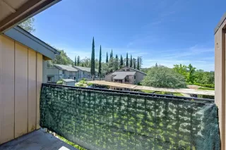 Photo #6: 226060887 Listing 