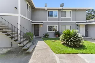 Photo #4: 226061208 Listing 