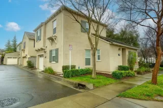 Photo #1: 226061268 Listing