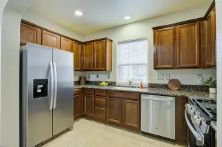 Photo #5: 226061268 Listing