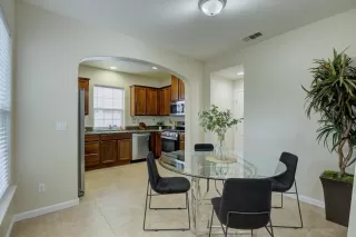 Photo #6: 226061268 Listing