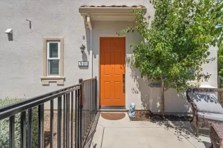Photo #4: 226061292 Listing