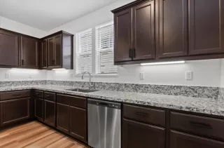 Photo #4: 226061308 Listing 