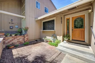 Photo #1: 226061637 Listing