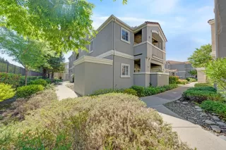 Photo #1: 226061711 Listing 