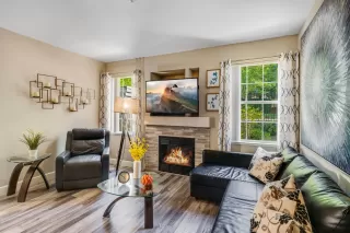 Photo #4: 226061711 Listing 