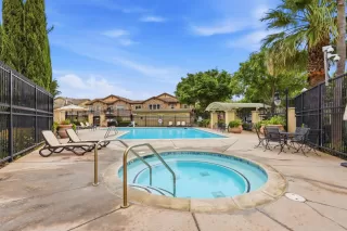 Photo #2: 226062353 Listing 