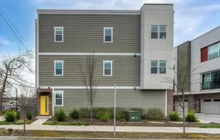 Photo #4: 226062607 Listing