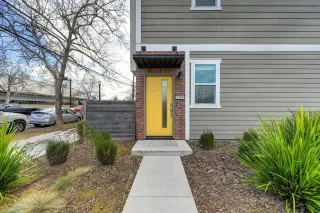 Photo #5: 226062607 Listing