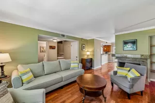 Photo #5: 226062945 Listing