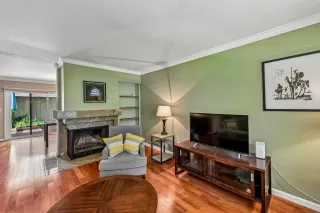 Photo #6: 226062945 Listing
