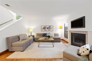 Photo #6: 226063489 Listing