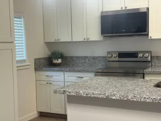 Photo #4: 226064225 Listing