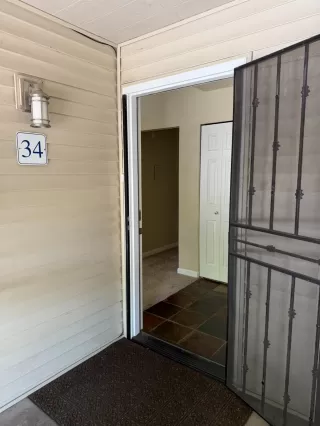 Photo #2: 226064483 Listing