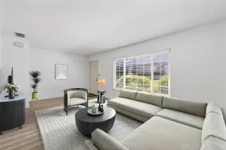 Photo #2: 226064487 Listing 