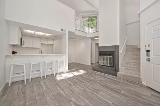 Photo #6: 226064674 Listing