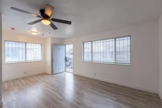 Photo #1: 226065374 Listing 