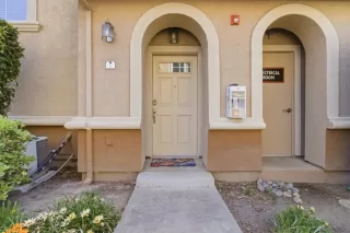 Photo #2: 226065425 Listing 