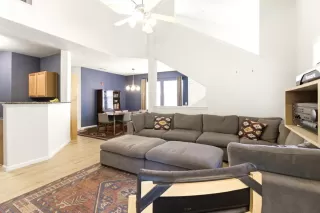 Photo #6: 226065425 Listing 