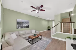 Photo #4: 226065444 Listing 