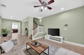 Photo #5: 226065444 Listing 