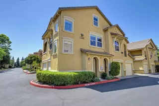 Photo #2: 226065531 Listing 