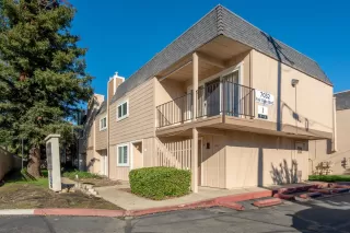 Photo #1: 226065805 Listing 