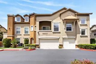 Photo #1: 226066187 Listing