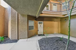 Photo #2: 226066842 Listing