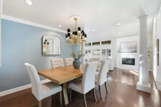 Photo #6: 226067541 Listing
