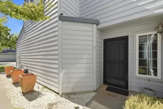 Photo #3: 226067766 Listing 
